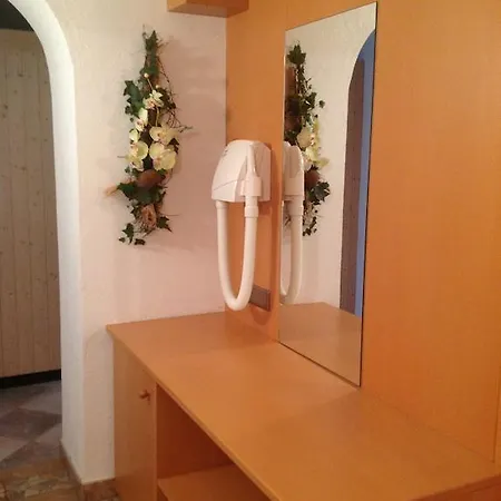 Garni Bergland 2* Racines